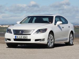 Lexus LS600h 2009 года (EU)